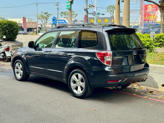 SUBARU速霸陸 FORESTER  第2張相片