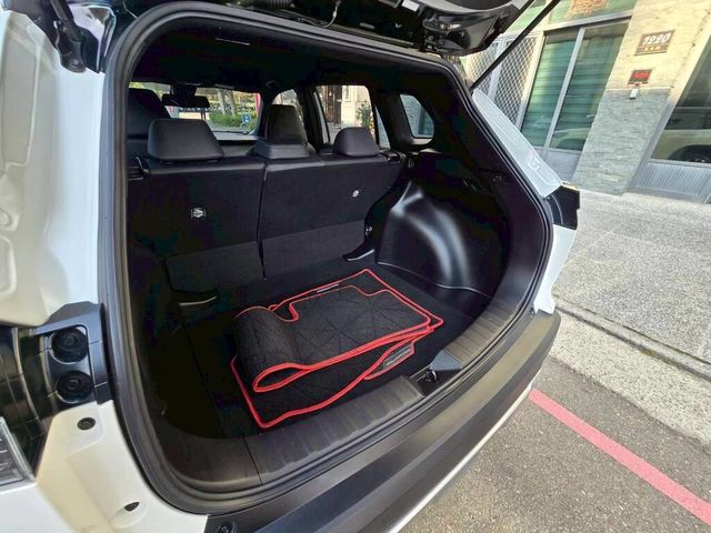 TOYOTA豐田 COROLLA CROSS  第7張相片