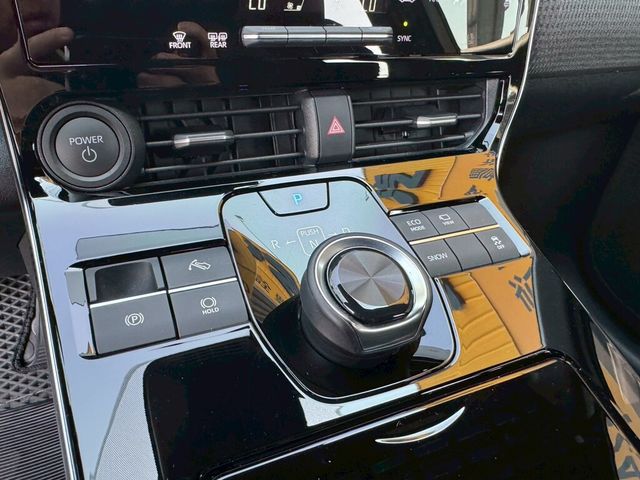 TOYOTA豐田 BZ4X  第8張相片