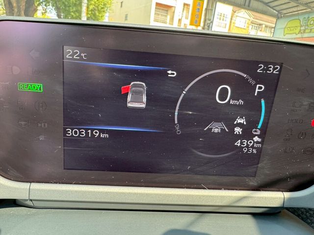 TOYOTA豐田 BZ4X  第9張相片