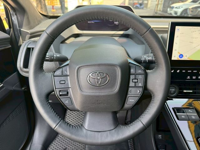 TOYOTA豐田 BZ4X  第11張相片