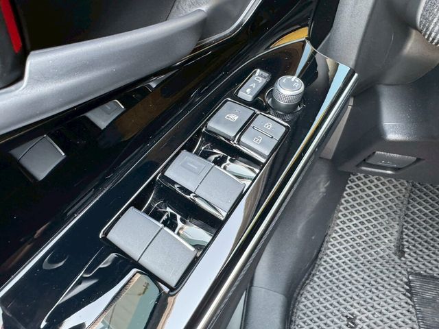 TOYOTA豐田 BZ4X  第18張相片