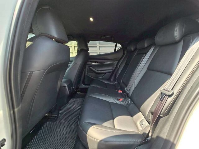 MAZDA馬自達 MAZDA 3  第7張相片