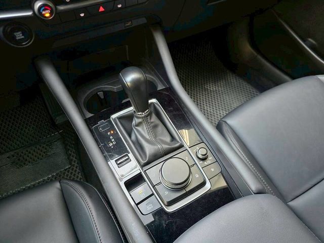 MAZDA馬自達 MAZDA 3  第10張相片