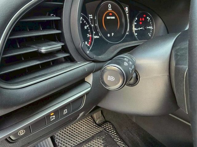 MAZDA馬自達 MAZDA 3  第12張相片