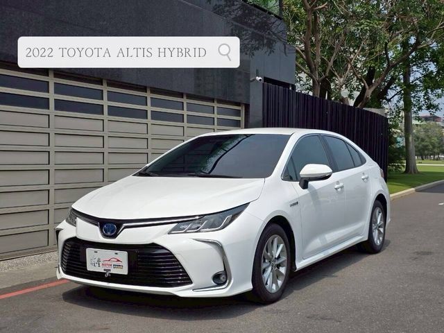 TOYOTA豐田 COROLLA ALTIS HYBRID  第1張相片