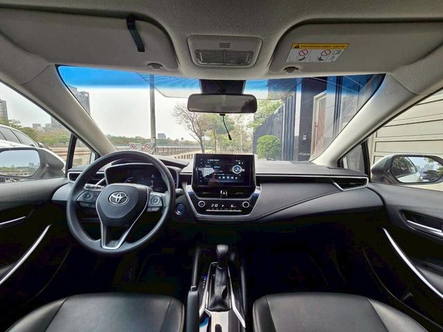 TOYOTA豐田 COROLLA ALTIS HYBRID  第5張相片
