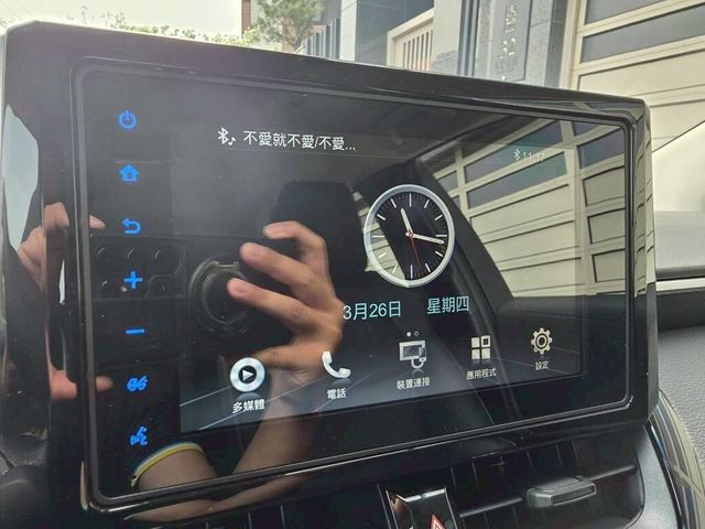 TOYOTA豐田 COROLLA ALTIS HYBRID  第9張相片