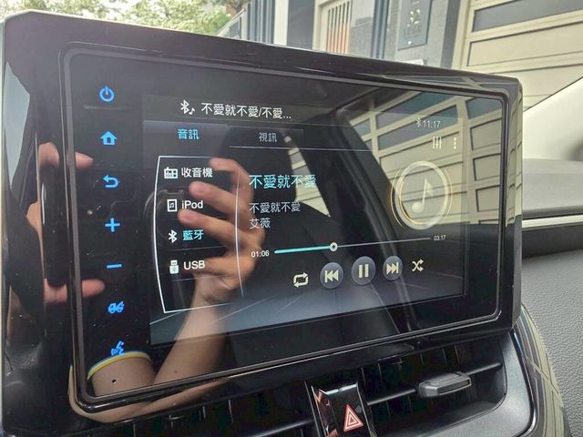 TOYOTA豐田 COROLLA ALTIS HYBRID  第10張相片