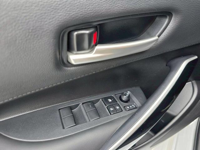 TOYOTA豐田 COROLLA ALTIS HYBRID  第14張相片