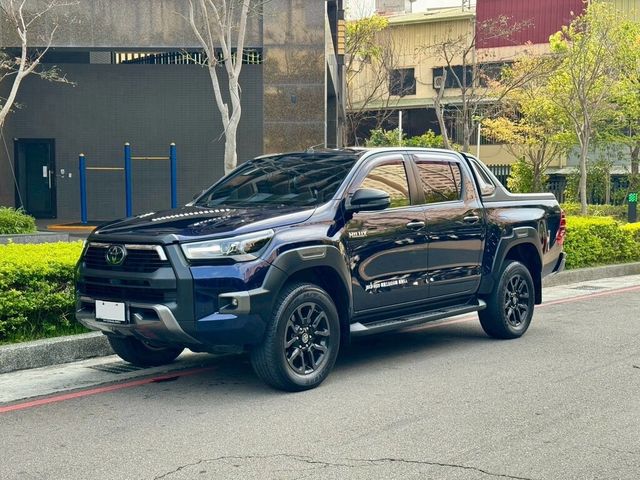 TOYOTA豐田 HILUX  第1張相片