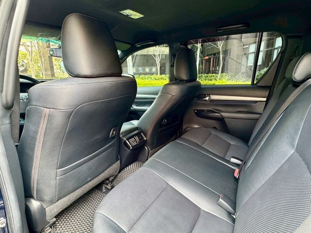 TOYOTA豐田 HILUX  第5張相片