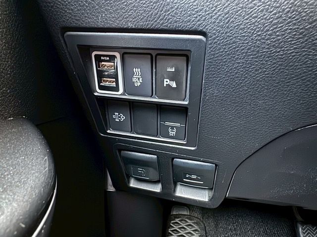 TOYOTA豐田 HILUX  第11張相片