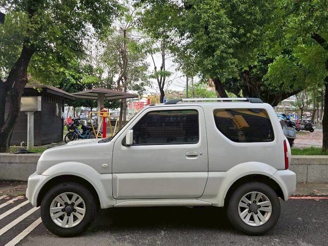 SUZUKI鈴木 JIMNY  第9張相片