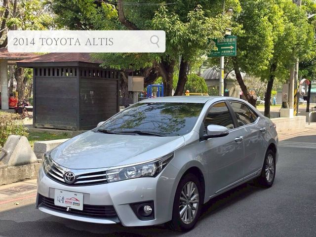 TOYOTA豐田 ALTIS  第1張相片