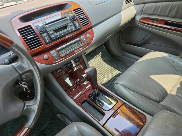 TOYOTA豐田 CAMRY  第6張相片