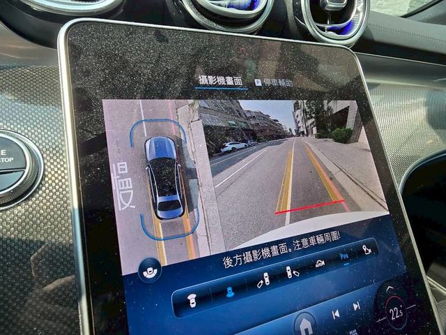 M-BENZ賓士 C300  第10張相片