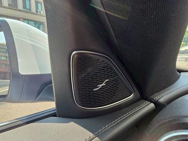 M-BENZ賓士 C300  第12張相片