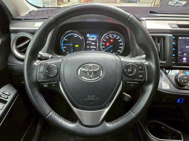 TOYOTA豐田 RAV4  第9張相片