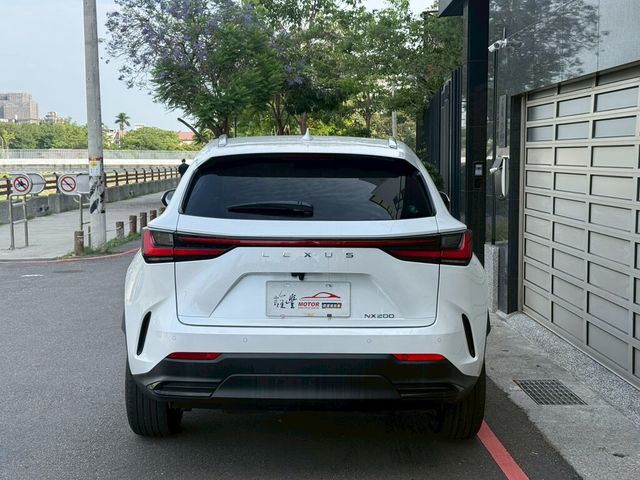LEXUS凌志 NX200  第4張相片