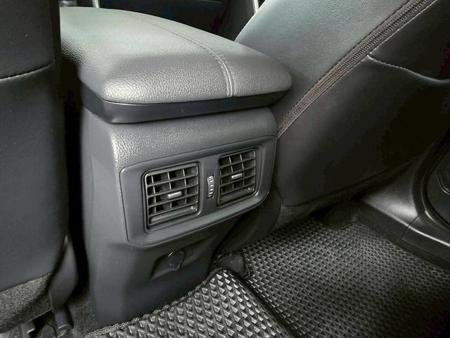 TOYOTA豐田 RAV4  第13張相片