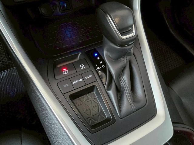 TOYOTA豐田 RAV4  第16張相片