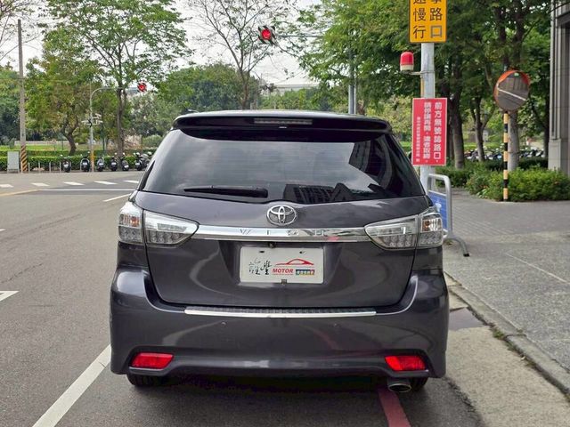 TOYOTA豐田 WISH  第5張相片