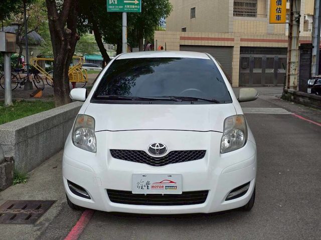 TOYOTA豐田 YARIS  第2張相片