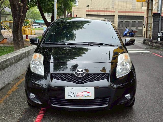 TOYOTA豐田 YARIS  第2張相片