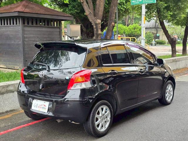 TOYOTA豐田 YARIS  第3張相片