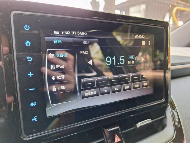 TOYOTA豐田 AURIS  第14張相片