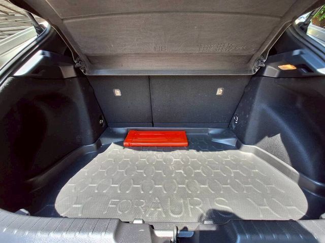 TOYOTA豐田 AURIS  第17張相片