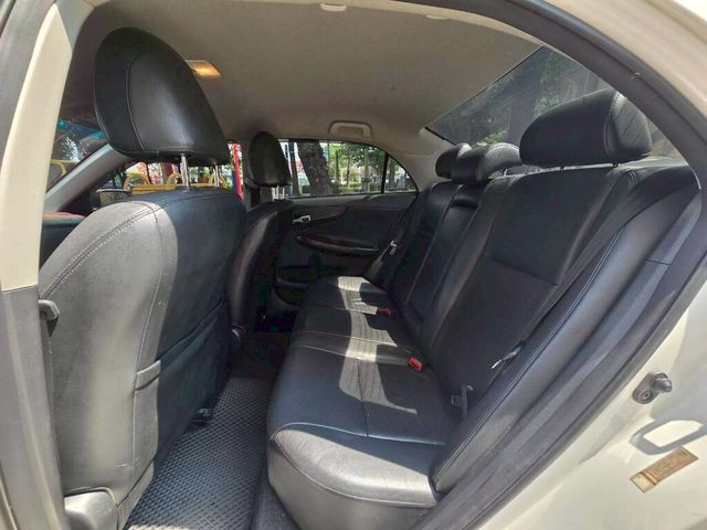 TOYOTA豐田 ALTIS  第7張相片