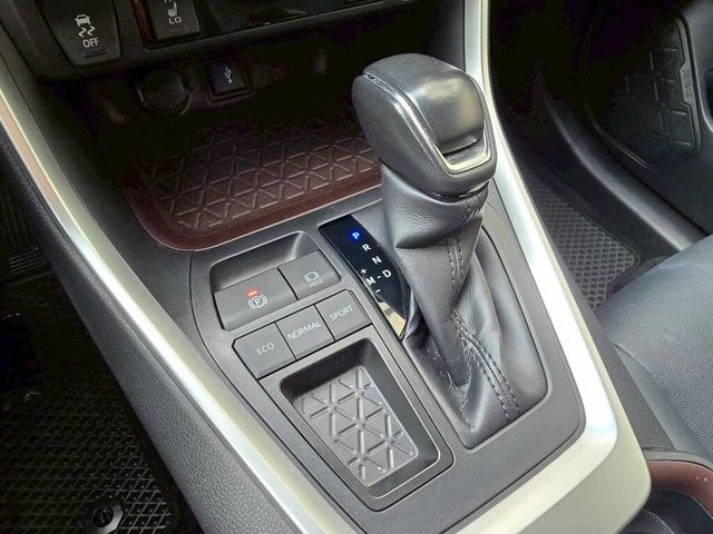 TOYOTA豐田 RAV4  第11張相片