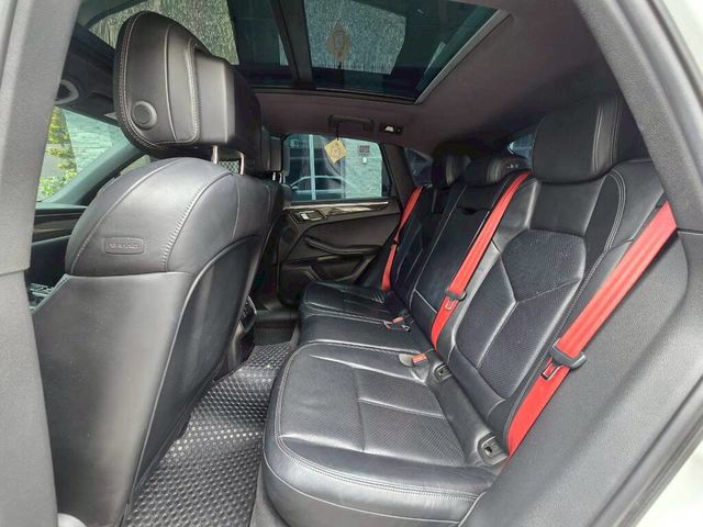 PORSCHE保時捷 MACAN S  第6張相片