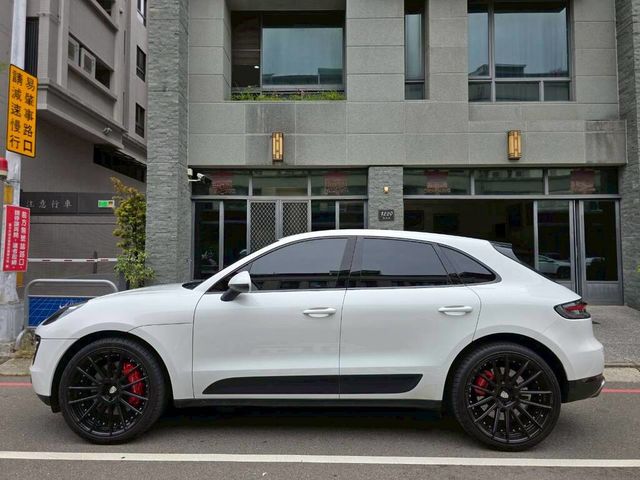 PORSCHE保時捷 MACAN S  第19張相片