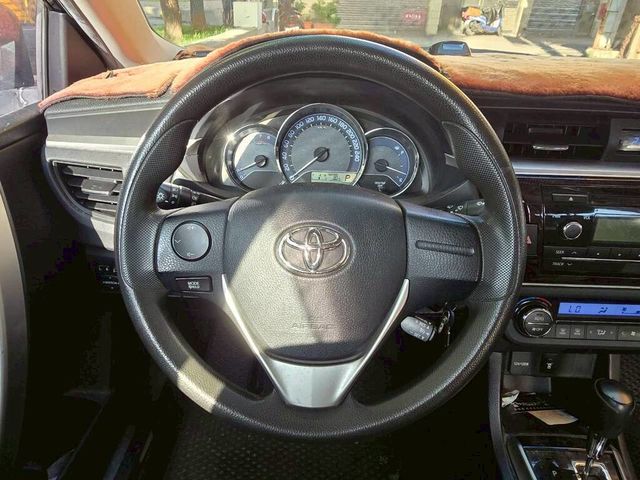 TOYOTA豐田 ALTIS  第7張相片