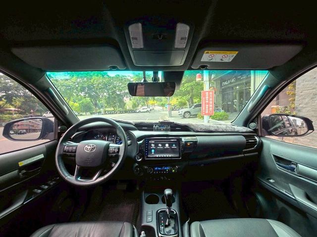 TOYOTA豐田 HILUX  第5張相片