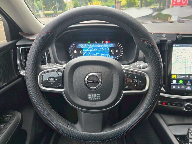 VOLVO富豪 S60  第7張相片