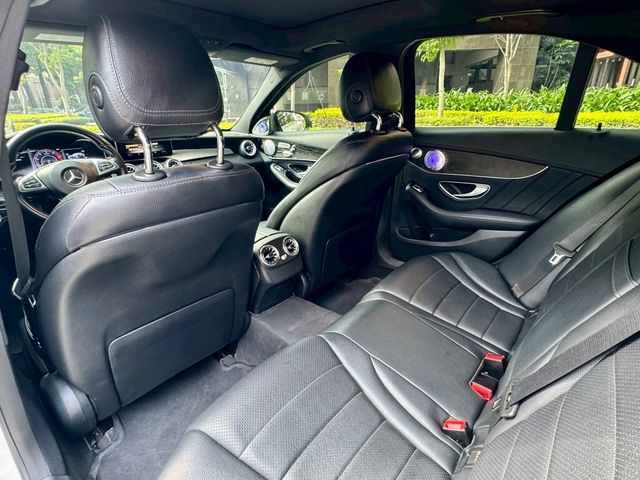 M-BENZ賓士 C300  第4張相片