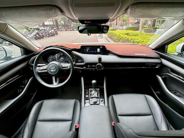 MAZDA馬自達 MAZDA 3  第3張相片