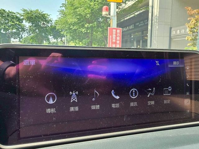 LEXUS凌志 RX200T  第8張相片