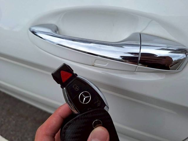 M-BENZ賓士 C300  第20張相片