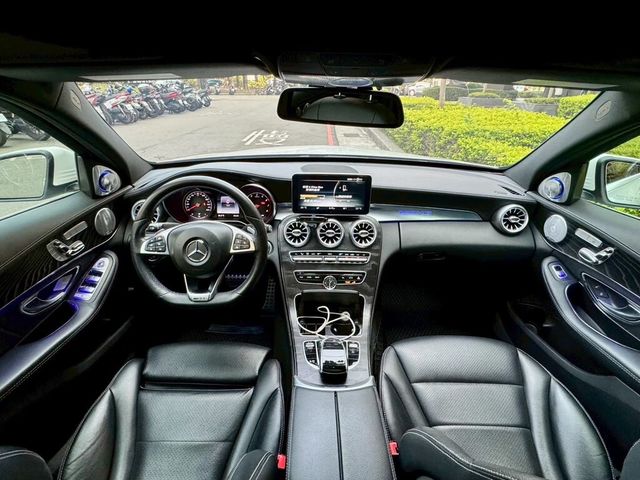 M-BENZ賓士 C300  第4張相片