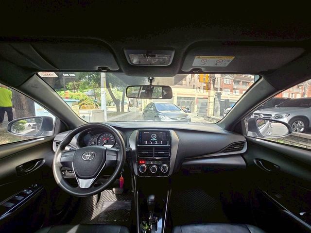 TOYOTA豐田 YARIS  第5張相片