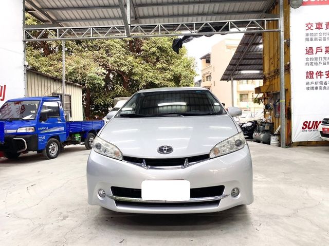 TOYOTA豐田 WISH  第3張相片
