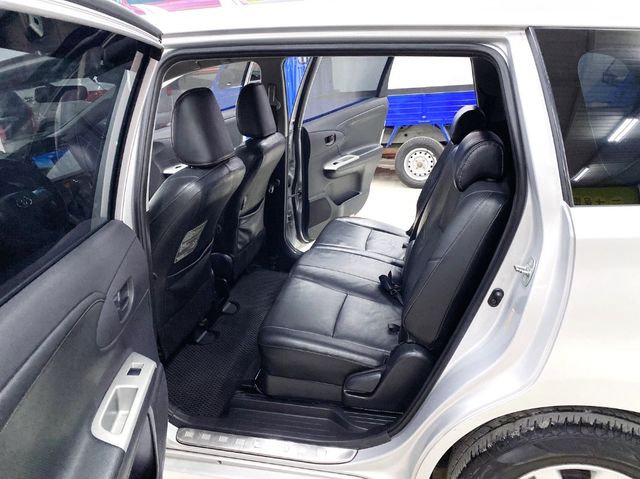 TOYOTA豐田 WISH  第14張相片