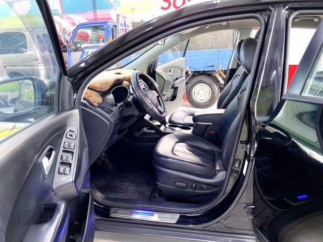 HYUNDAI現代 IX35  第12張相片