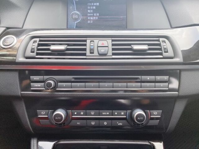 BMW寶馬 520D  第9張相片