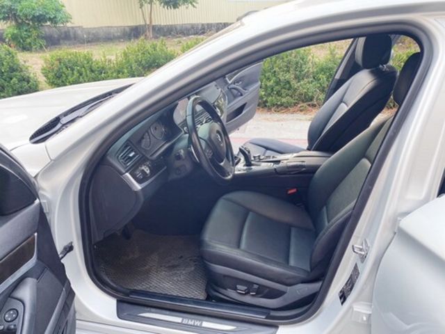 BMW寶馬 520D  第16張相片